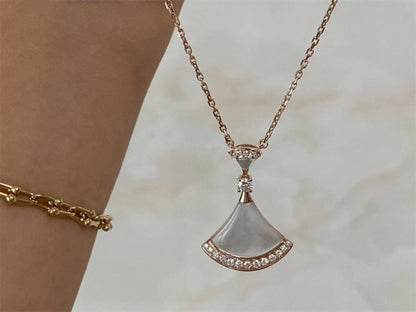 [Resenly Jewelry]DREAM NECKLACE MOP PINK GOLD DIAMOND