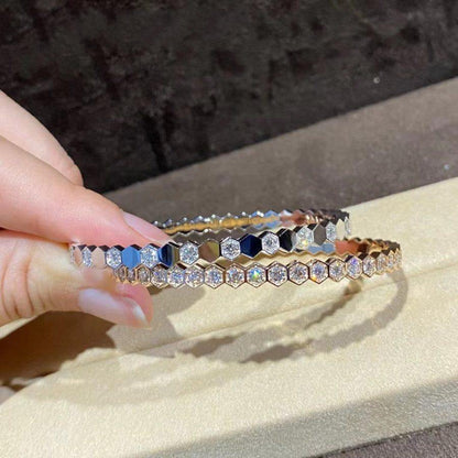 {
  "Resenly Jewelry": "Resenly Jewelry",
  "BEE LOVE GOLD BRACELET FULL DIAMOND": "BEE LOVE ゴールドブレスレット フルダイヤモンド"
}
