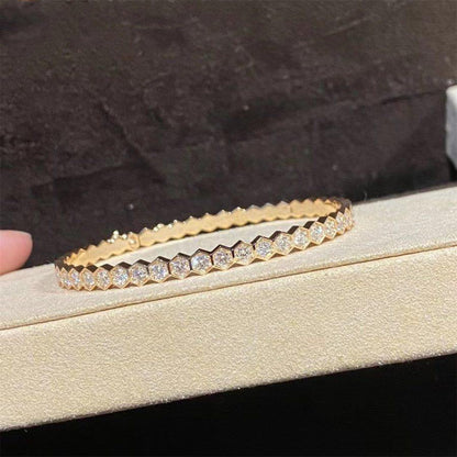 {
  "Resenly Jewelry": "Resenly Jewelry",
  "BEE LOVE GOLD BRACELET FULL DIAMOND": "BEE LOVE ゴールドブレスレット フルダイヤモンド"
}