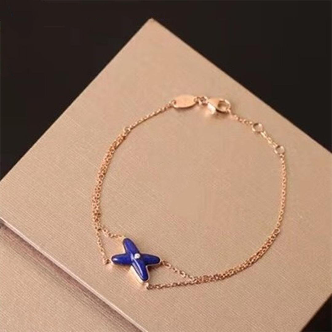 [Resenly Jewelry] 透かし彫り 四つ葉のクローバー フラワー型リング