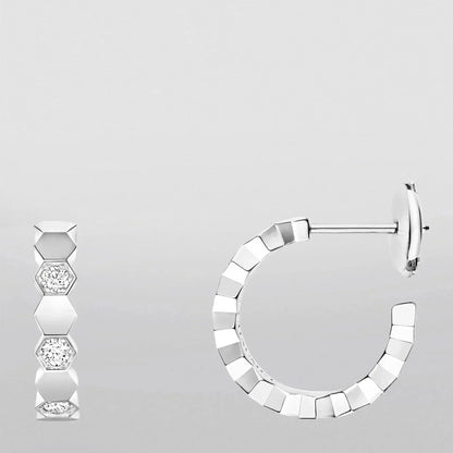 [Resenly Jewelry] 透かし彫り 四つ葉のクローバー フラワー型リング