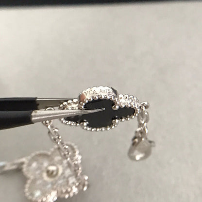 {
  "Resenly Jewelry": "Resenly Jewelry",
  "CLOVER 5 MOTIF ONYXS BRACELET COLLECTION": "クローバー 5モチーフ オニキス ブレスレット コレクション"
}