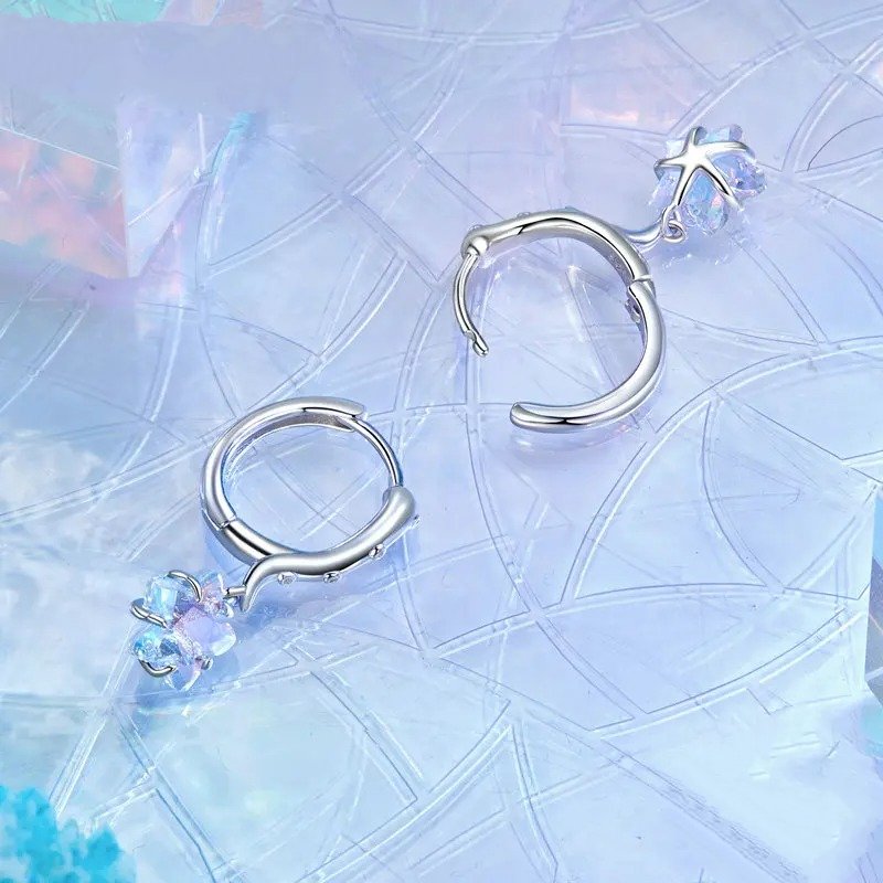 華奢なゴールドメッキピアス 低刺激性 タコとヒトデのピアス ギフト