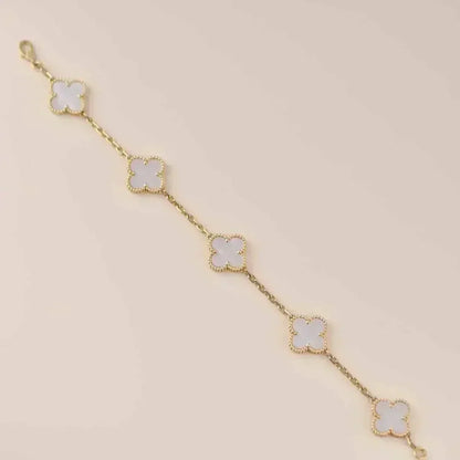 [Resenly Jewelry]CLOVER WHITE PEARL MOP 5 MOTIF BRACELET COLLECTION