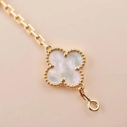 [Resenly Jewelry]CLOVER WHITE PEARL MOP 5 MOTIF BRACELET COLLECTION