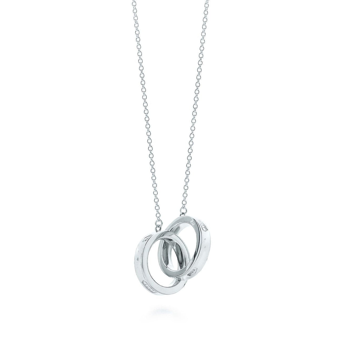 {
  "Resenly Jewelry": "Resenly Jewelry",
  "INTERLOCKING CIRCLES PENDANT SILVER SMALL NECKLACE": "インターロッキングサークル ペンダント シルバー スモールネックレス"
}