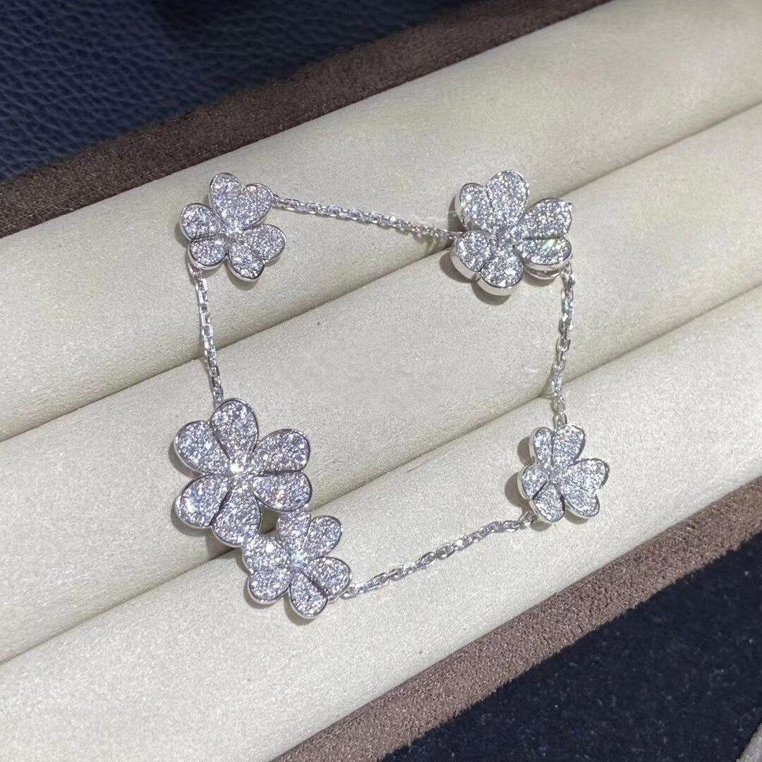 [Resenly Jewelry]FRIVOLE SILVER 5 FLOWERS BRACELET