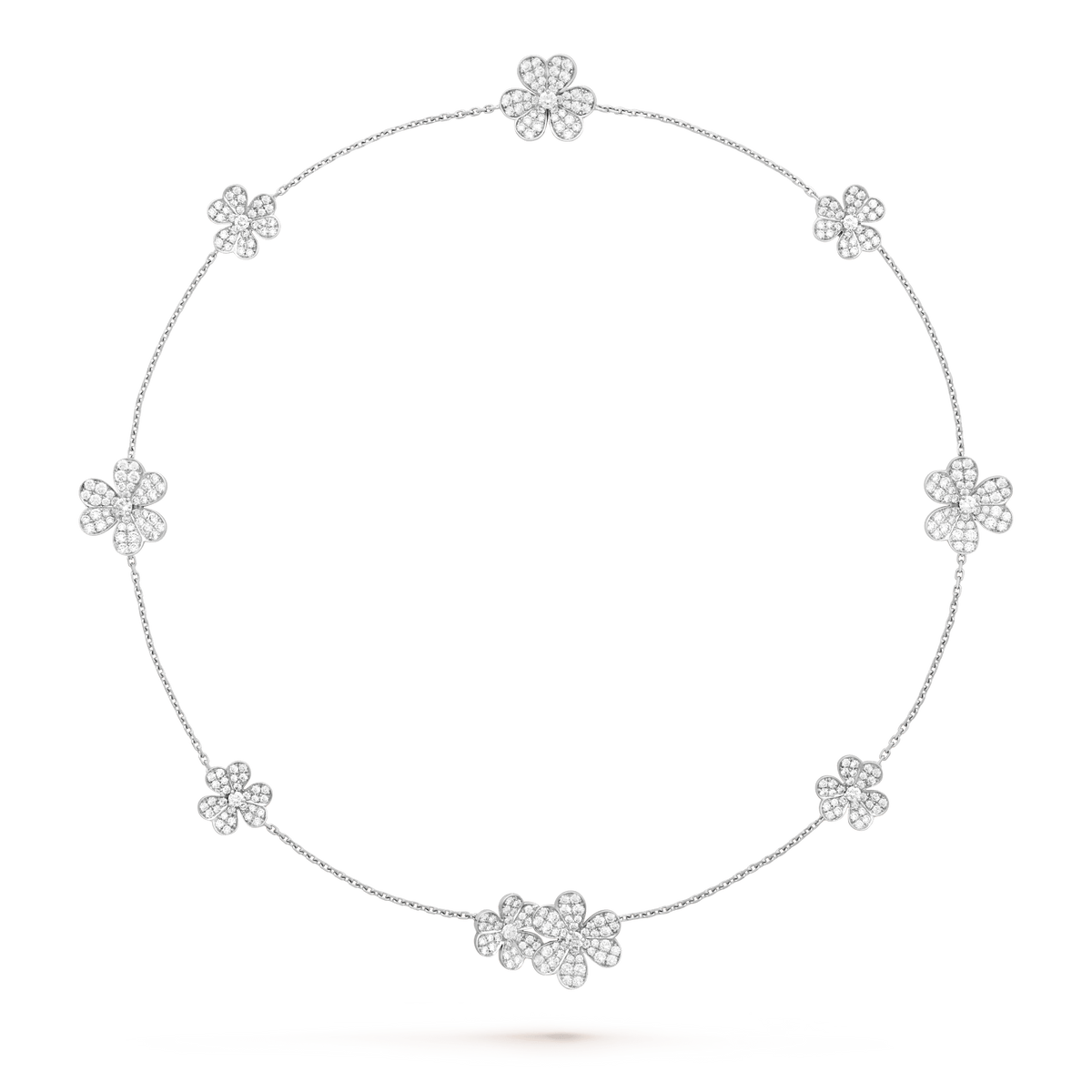 {
  "Resenly Jewelry": "Resenly Jewelry",
  "FRIVOLE SILVER 9 FLOWERS NECKLACE": "フリヴォル シルバー 9フラワー ネックレス"
}