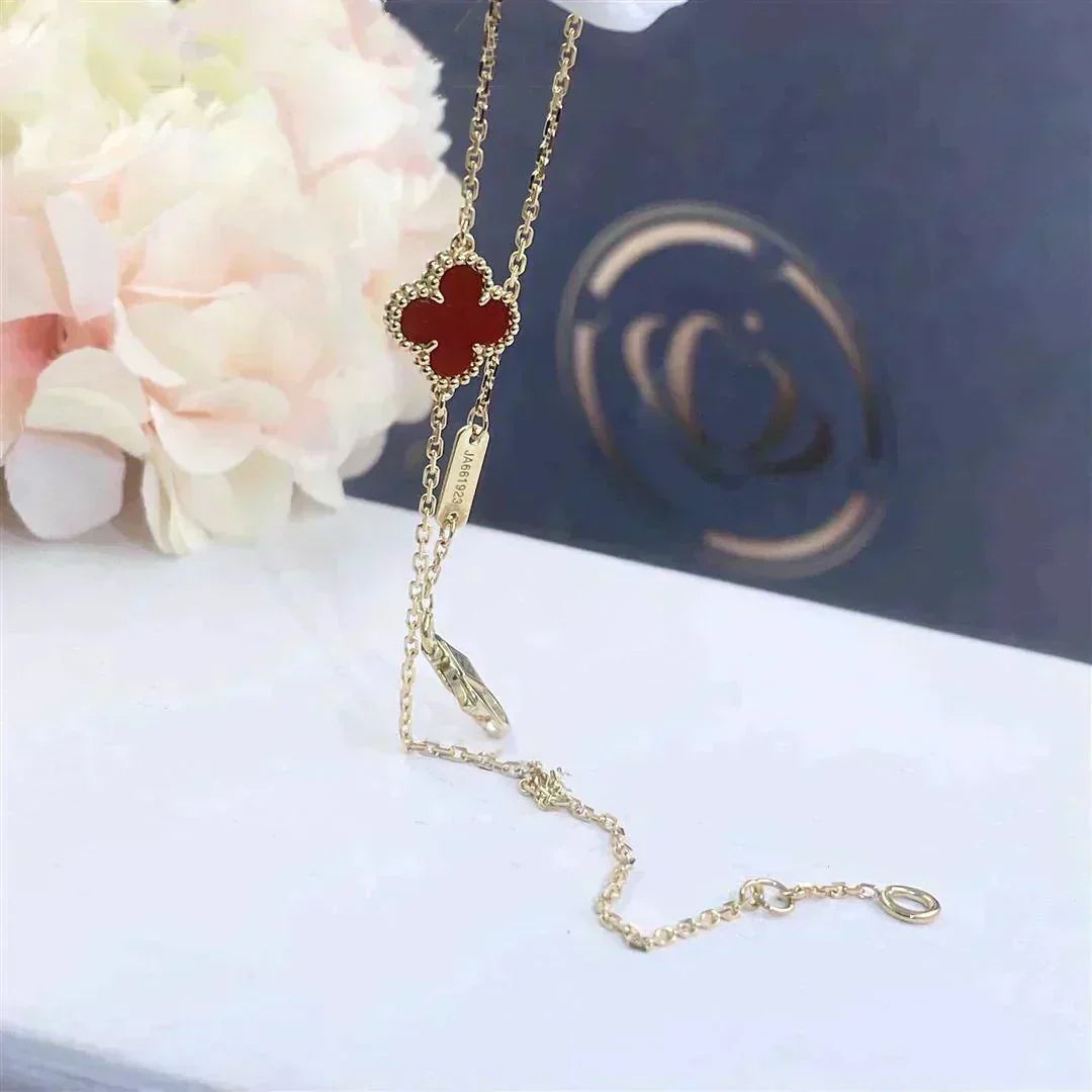 {
  "Resenly Jewelry": "Resenly Jewelry",
  "CLOVER  CARNELIAN SINGLE FLOWER BRACELET": "クローバー カーネリアン シングルフラワー ブレスレット"
}