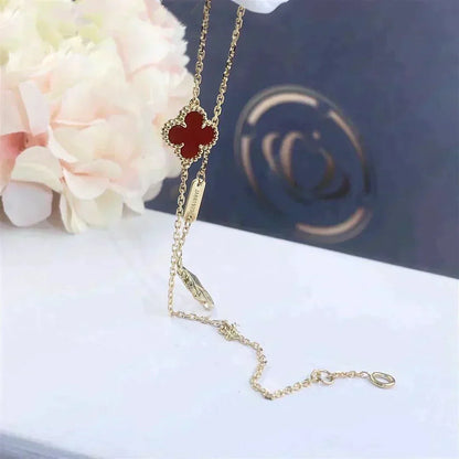 {
  "Resenly Jewelry": "Resenly Jewelry",
  "CLOVER  CARNELIAN SINGLE FLOWER BRACELET": "クローバー カーネリアン シングルフラワー ブレスレット"
}