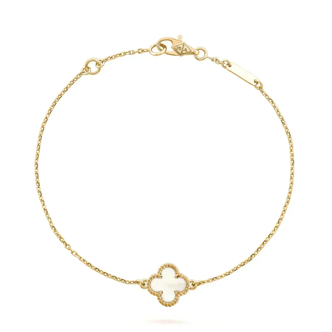 {
  "Resenly Jewelry": "Resenly Jewelry",
  "CLOVER WHITE MOP SINGLE FLOWER BRACELET": "クローバー ホワイトMOP シングルフラワーブレスレット"
}