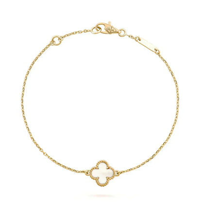 {
  "Resenly Jewelry": "Resenly Jewelry",
  "CLOVER WHITE MOP SINGLE FLOWER BRACELET": "クローバー ホワイトMOP シングルフラワーブレスレット"
}