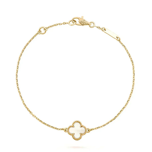 {
  "Resenly Jewelry": "Resenly Jewelry",
  "CLOVER WHITE MOP SINGLE FLOWER BRACELET": "クローバー ホワイトMOP シングルフラワーブレスレット"
}