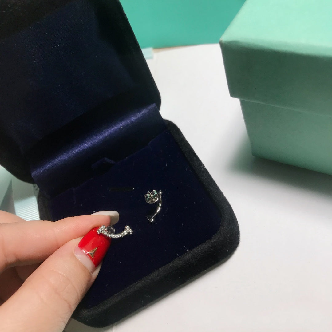 [Resenly Jewelry]SMILE DIAMOND EARRINGS
